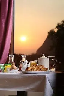 Hotel Epavlis