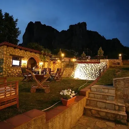 Epavlis Hotel 3*